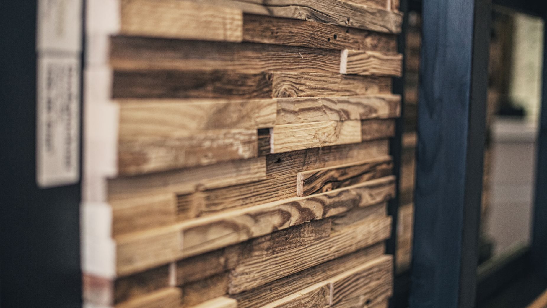 Holzpaneele bei Ege Raum & Design