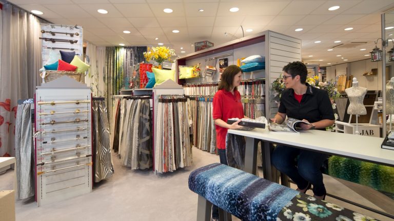 Ege Raum & Design Laden Ege Raum & Design - Gardinen, Schmutzmatten, Böden und vieles mehr